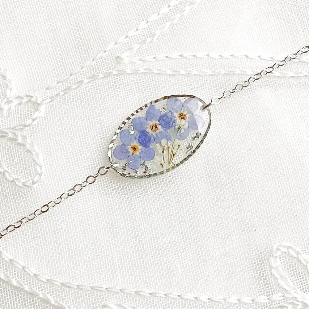 Forget Me Not Flower Resin Bracelet