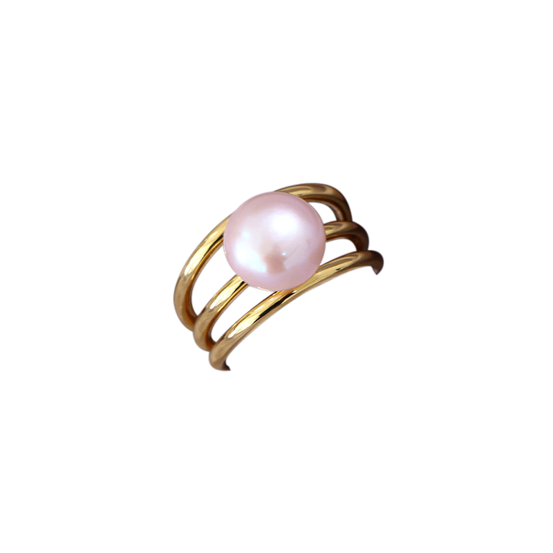 Triple strand pearl ring